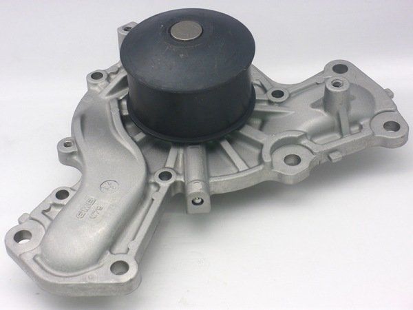 One New GMB Engine Water Pump GWM79A MD979171 for Mitsubishi Montero 