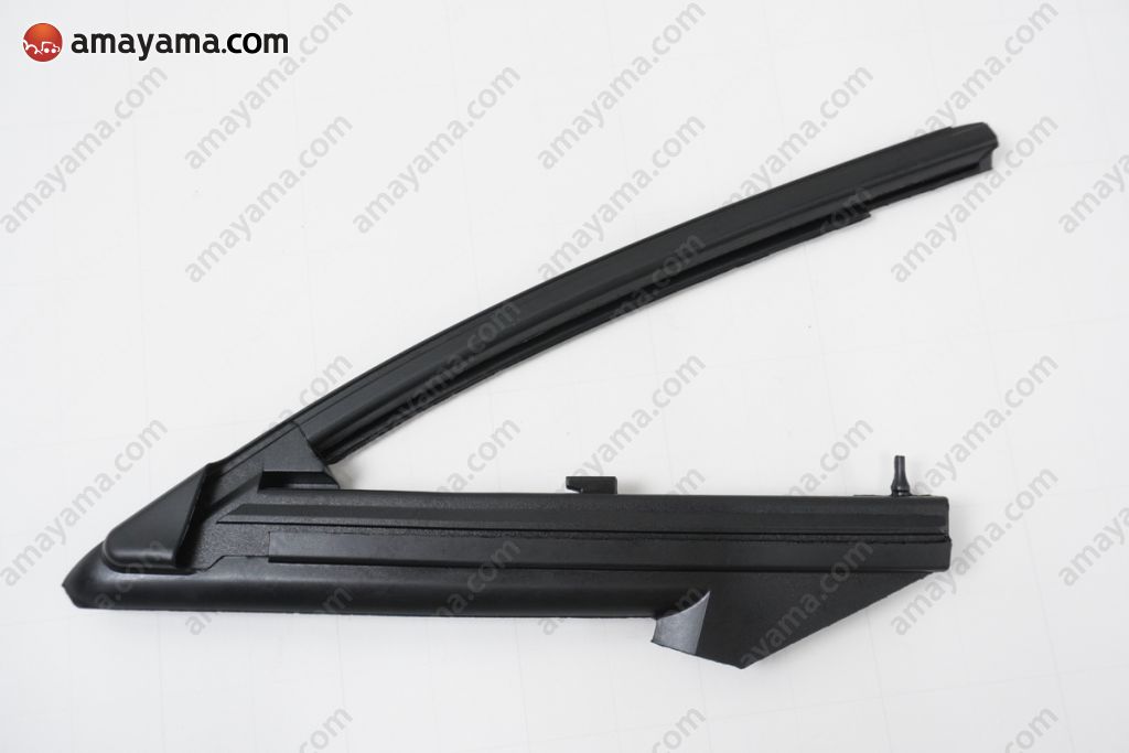 Front door panel & fitting (body) for Nissan 350Z Z33, 5